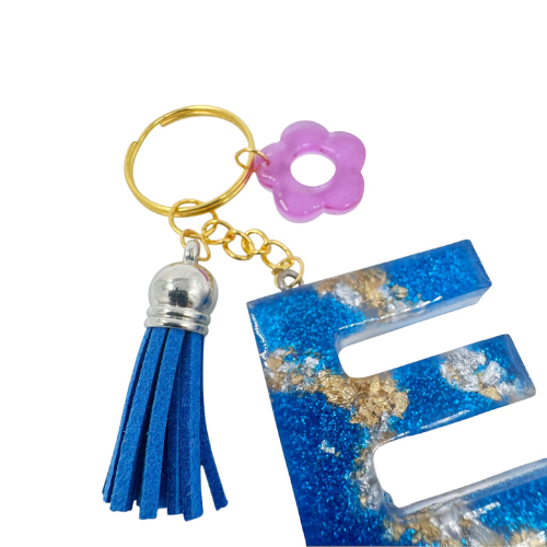 Portachiavi in resina con iniziale (blue) - PERSONALIZZABILE - immagine 3