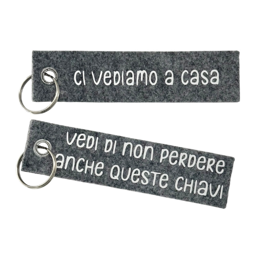 Portachiavi in feltro con frase personalizzata